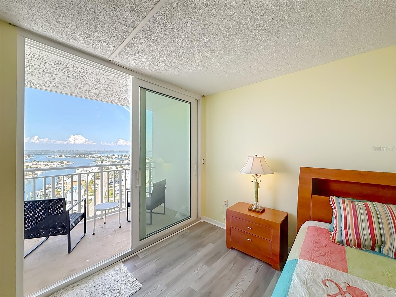 17408 GULF BLVD #1302 — photo 49
