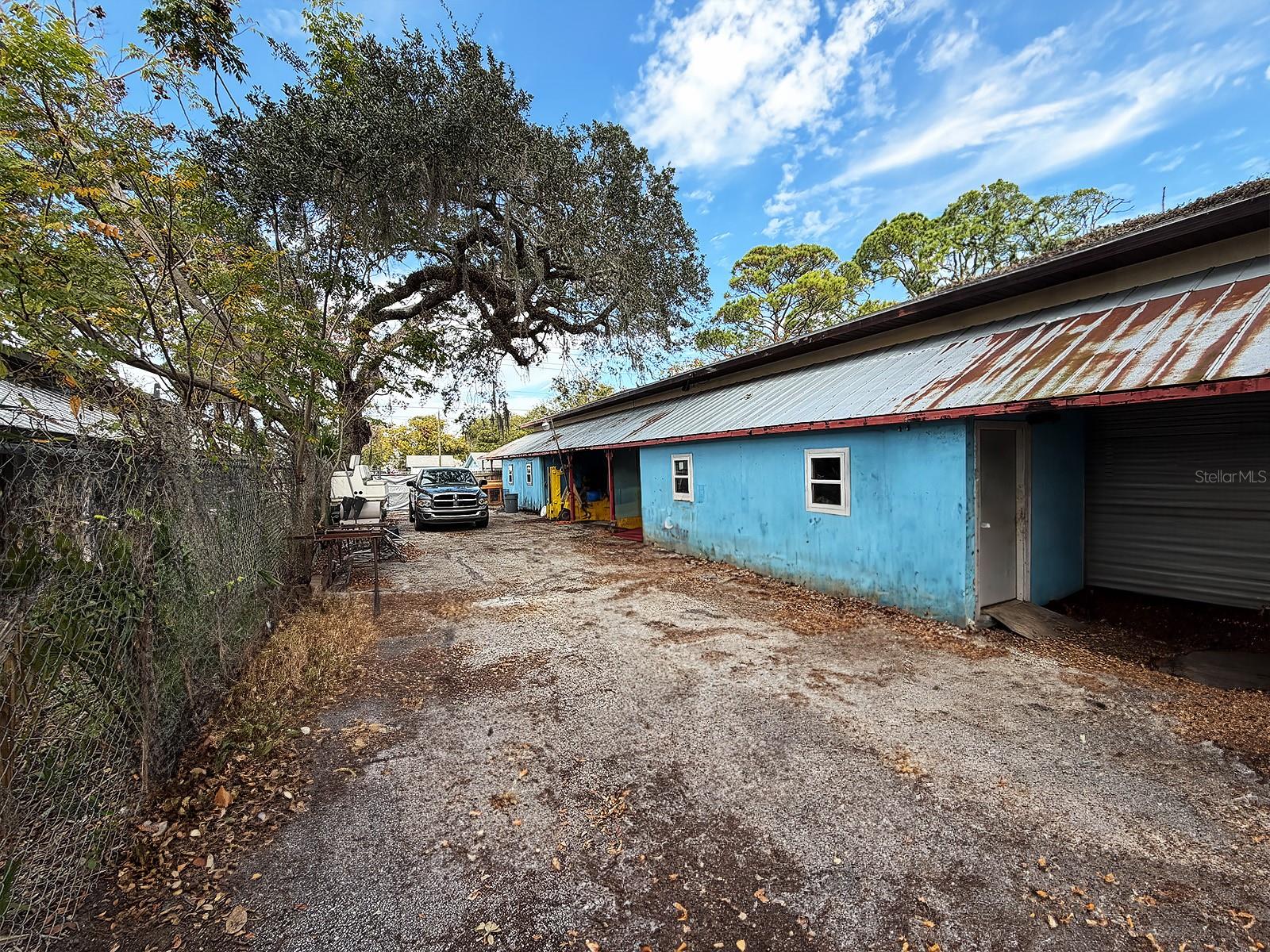 6028 PINE HILL RD — photo 5