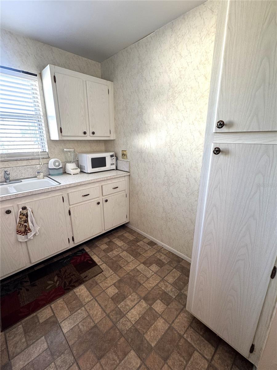 4480 IRONWOOD CIR #308A — photo 7
