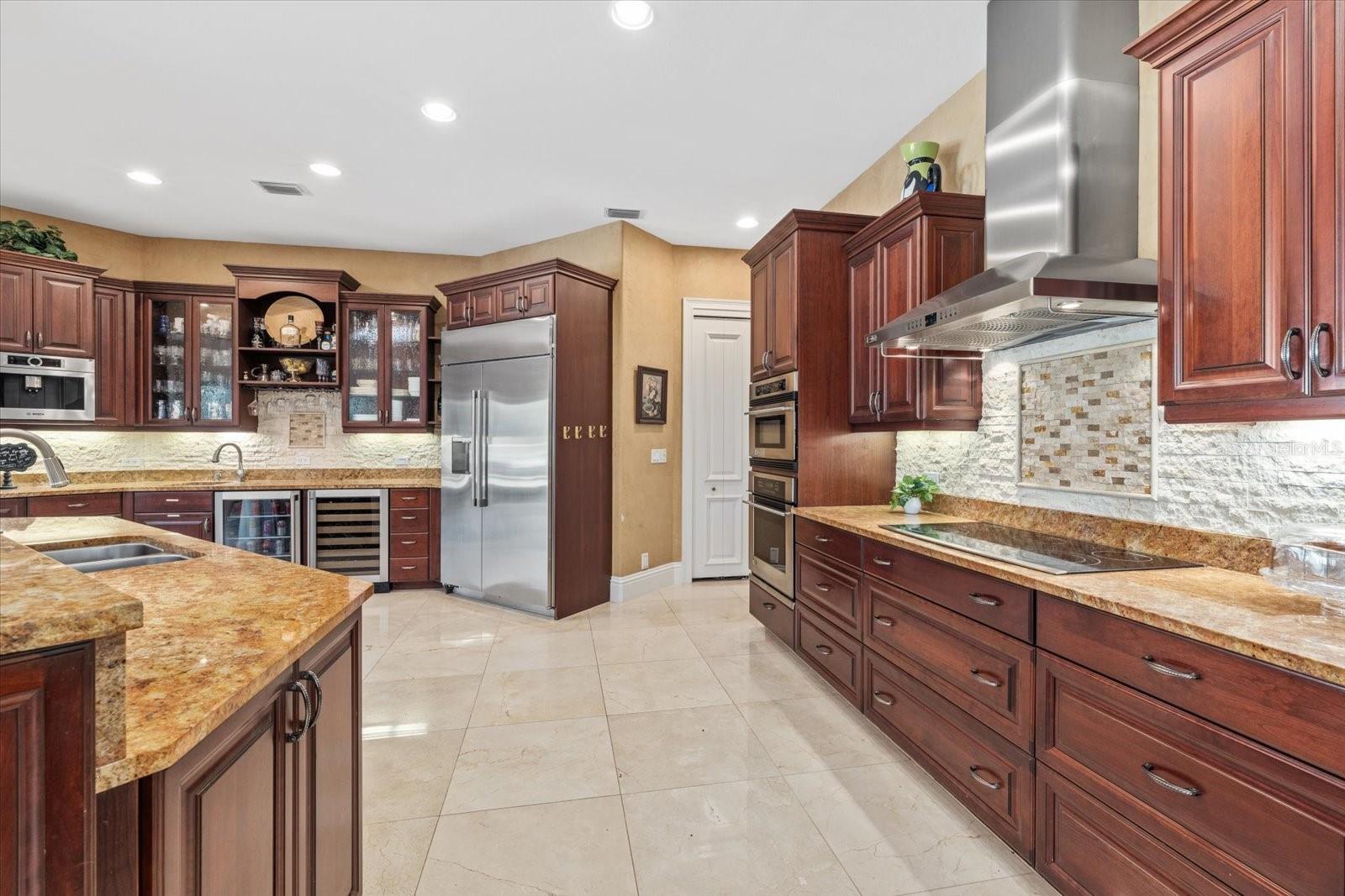 3550 SARASOTA GOLF CLUB BLVD — photo 17