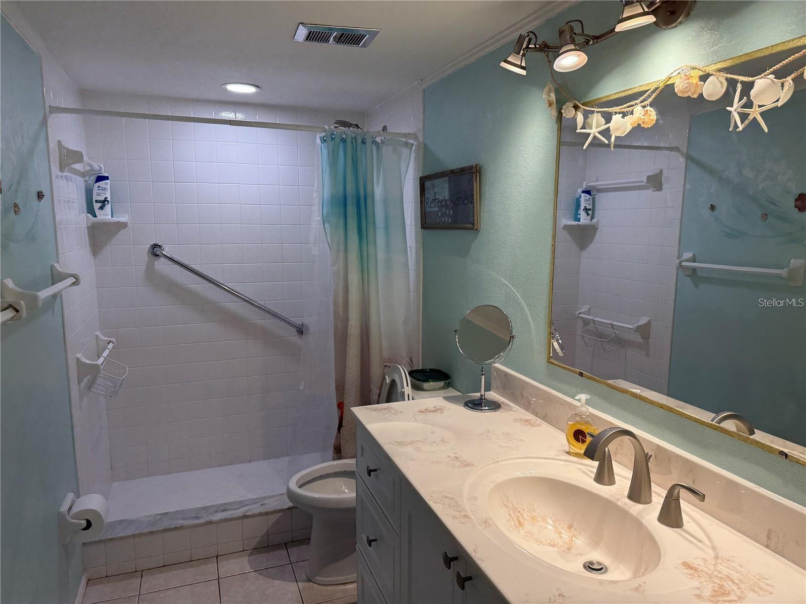 1100 E BAY DR #95 — photo 31
