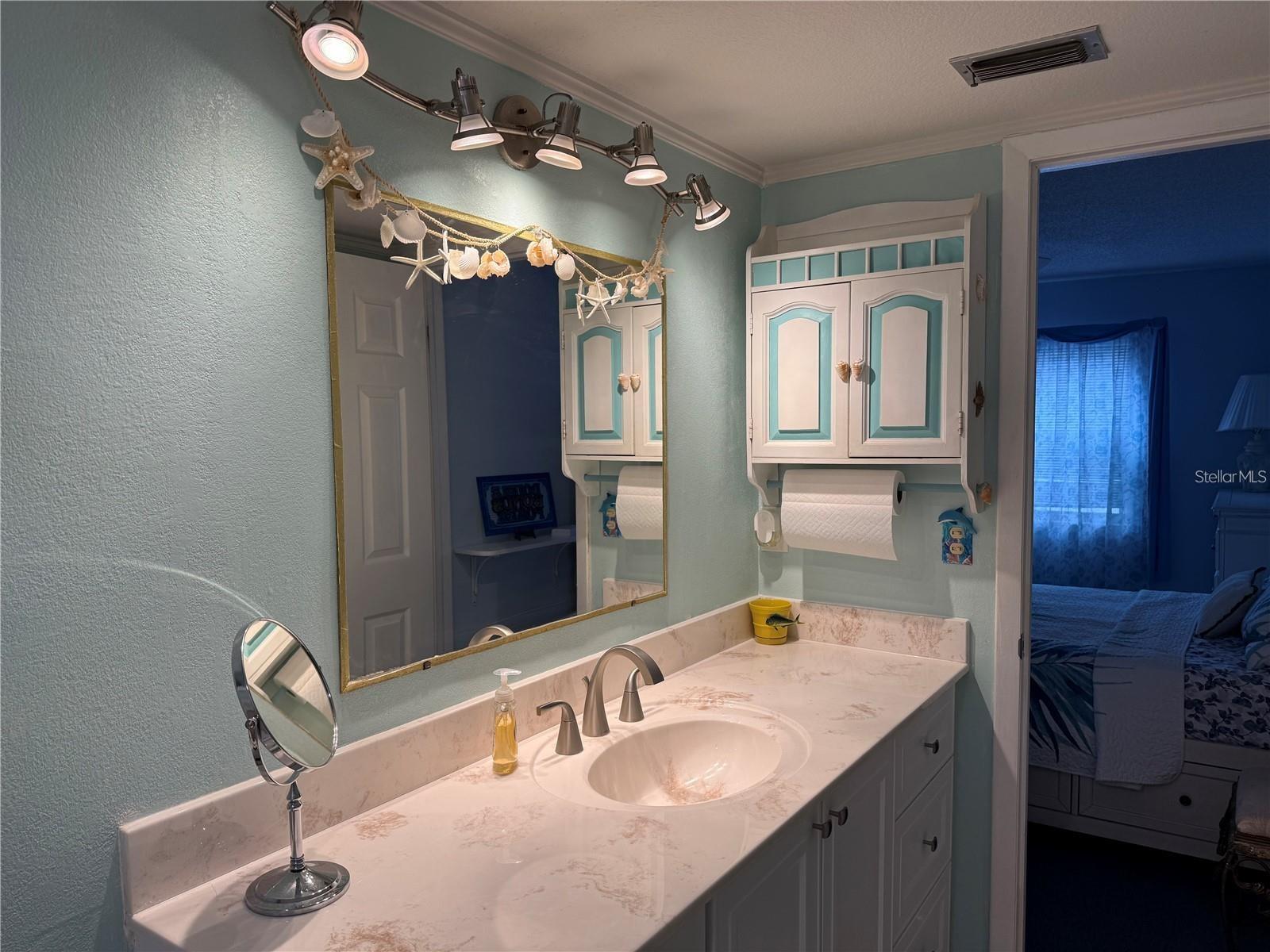 1100 E BAY DR #95 — photo 27