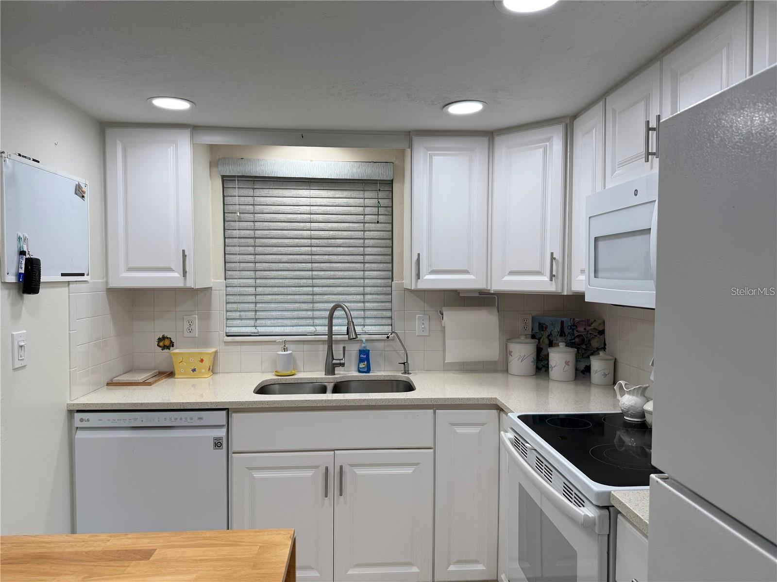 1100 E BAY DR #95 — photo 5
