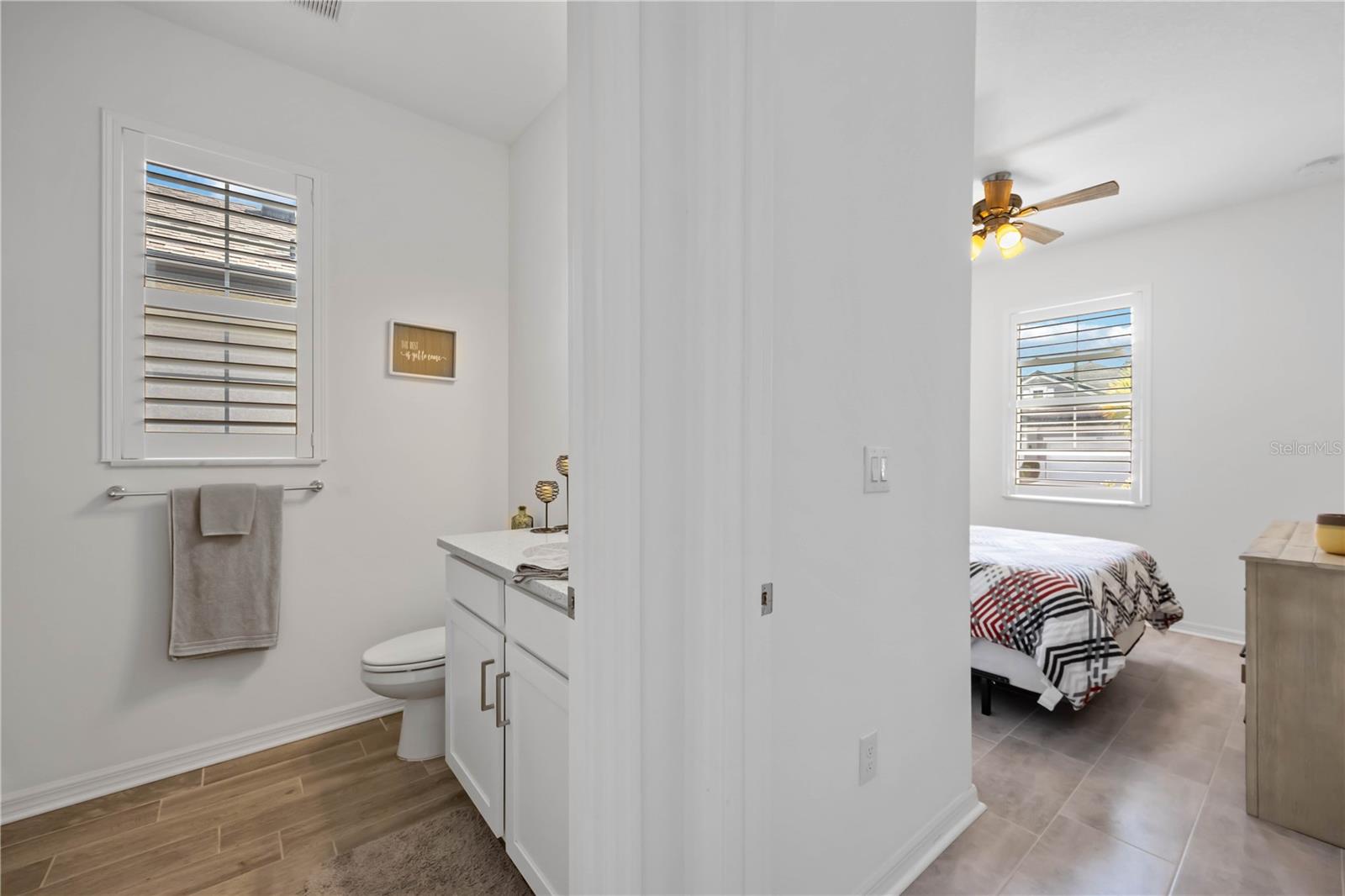 6081 AMBERLY DR — photo 19