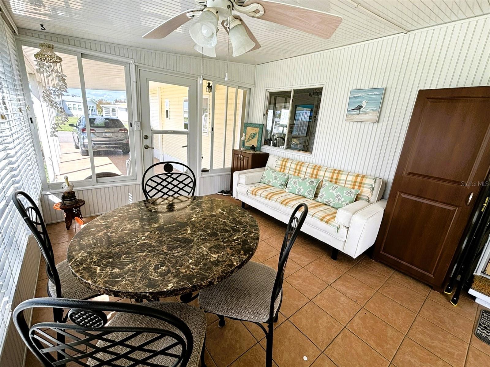 6444 HAELE CT — photo 26