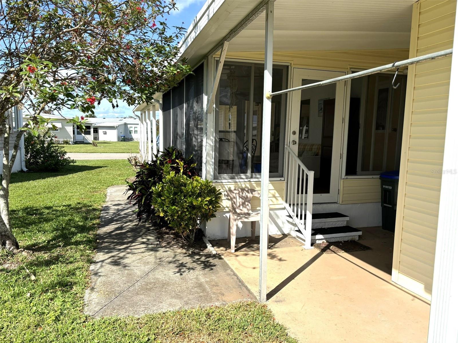 6444 HAELE CT — photo 7