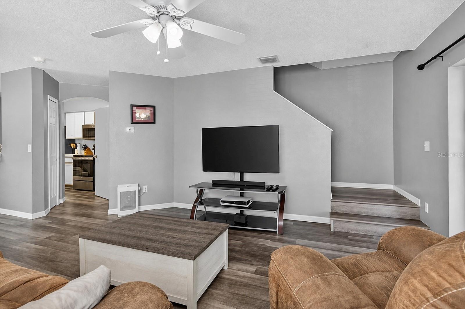 2140 FLUORSHIRE DR — photo 13