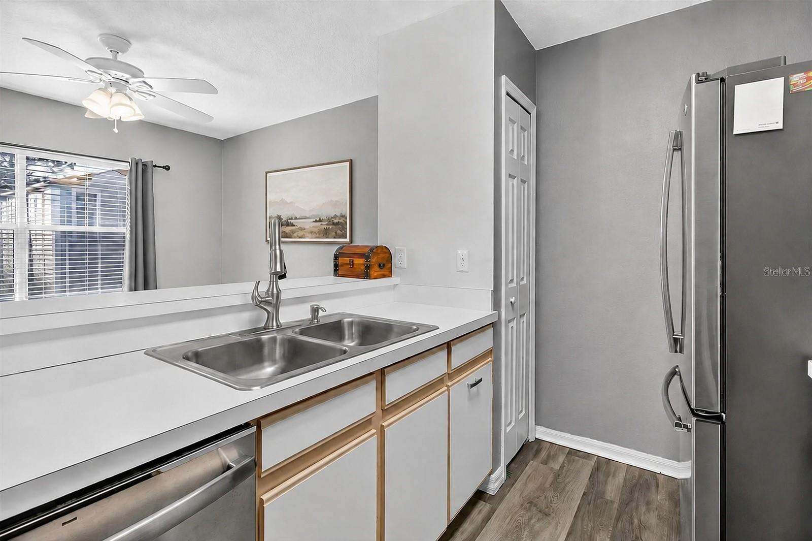 2140 FLUORSHIRE DR — photo 7