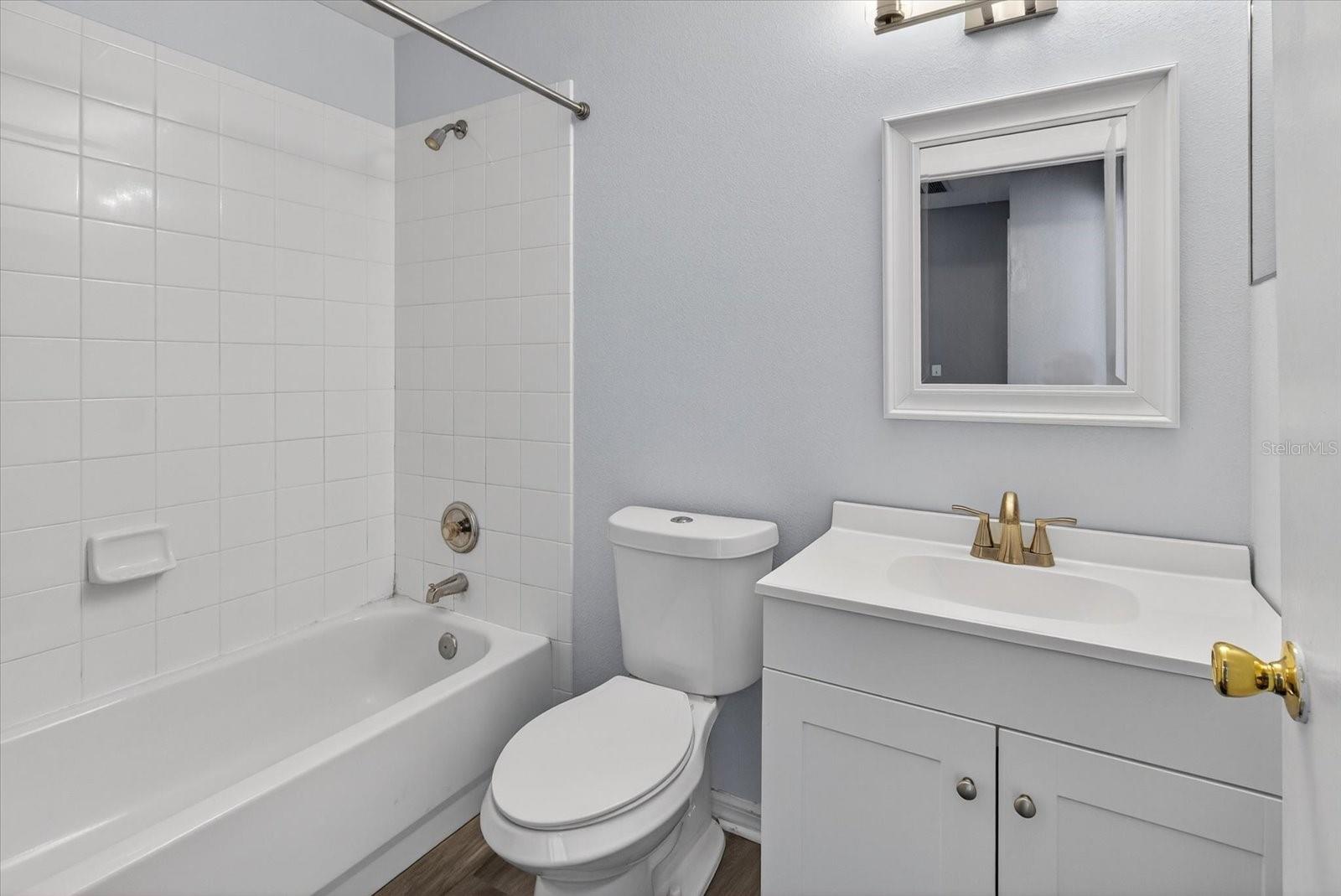 2140 FLUORSHIRE DR — photo 22