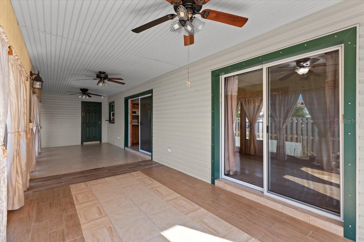 1560 INGRAM AVE — photo 34