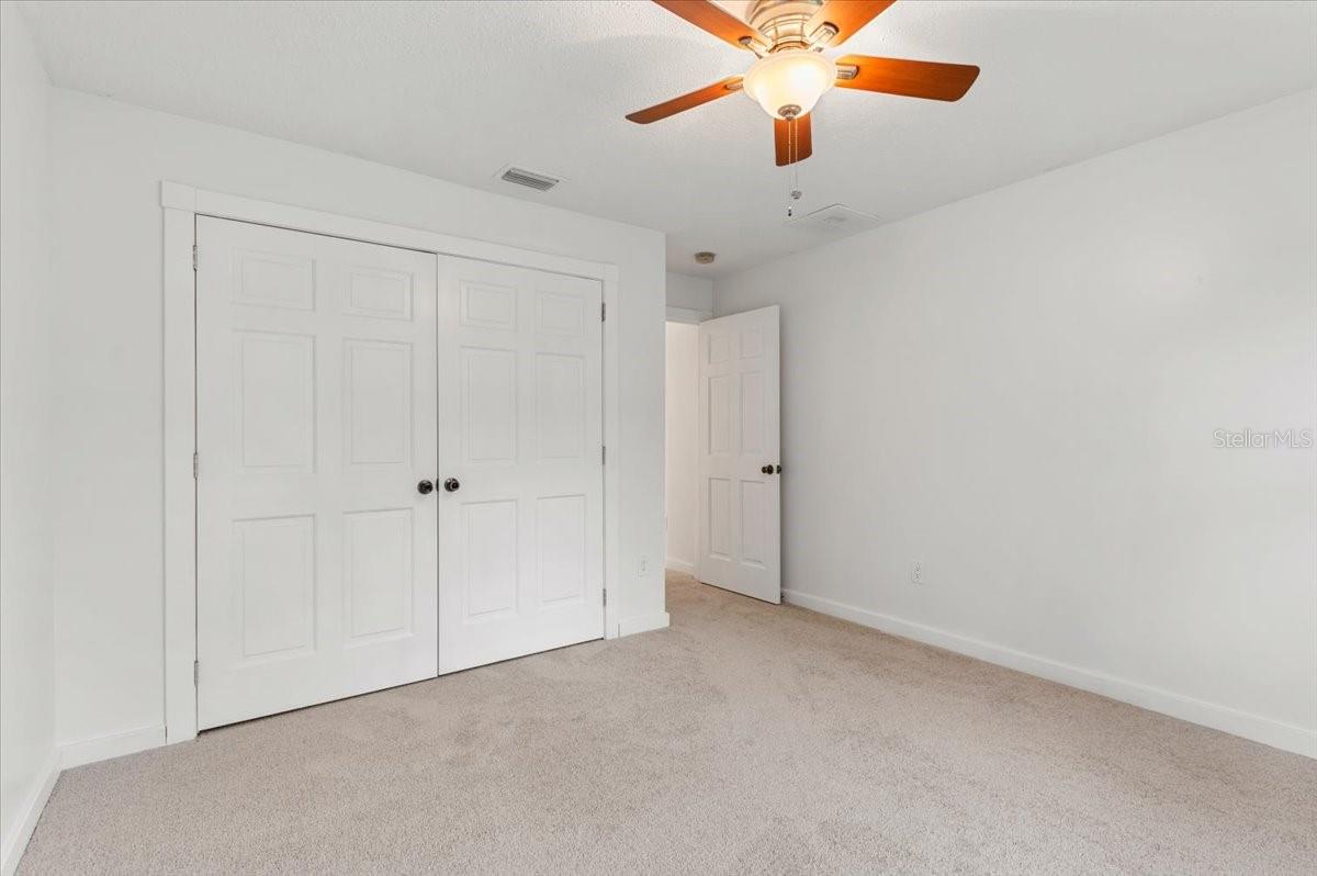 1560 INGRAM AVE — photo 29