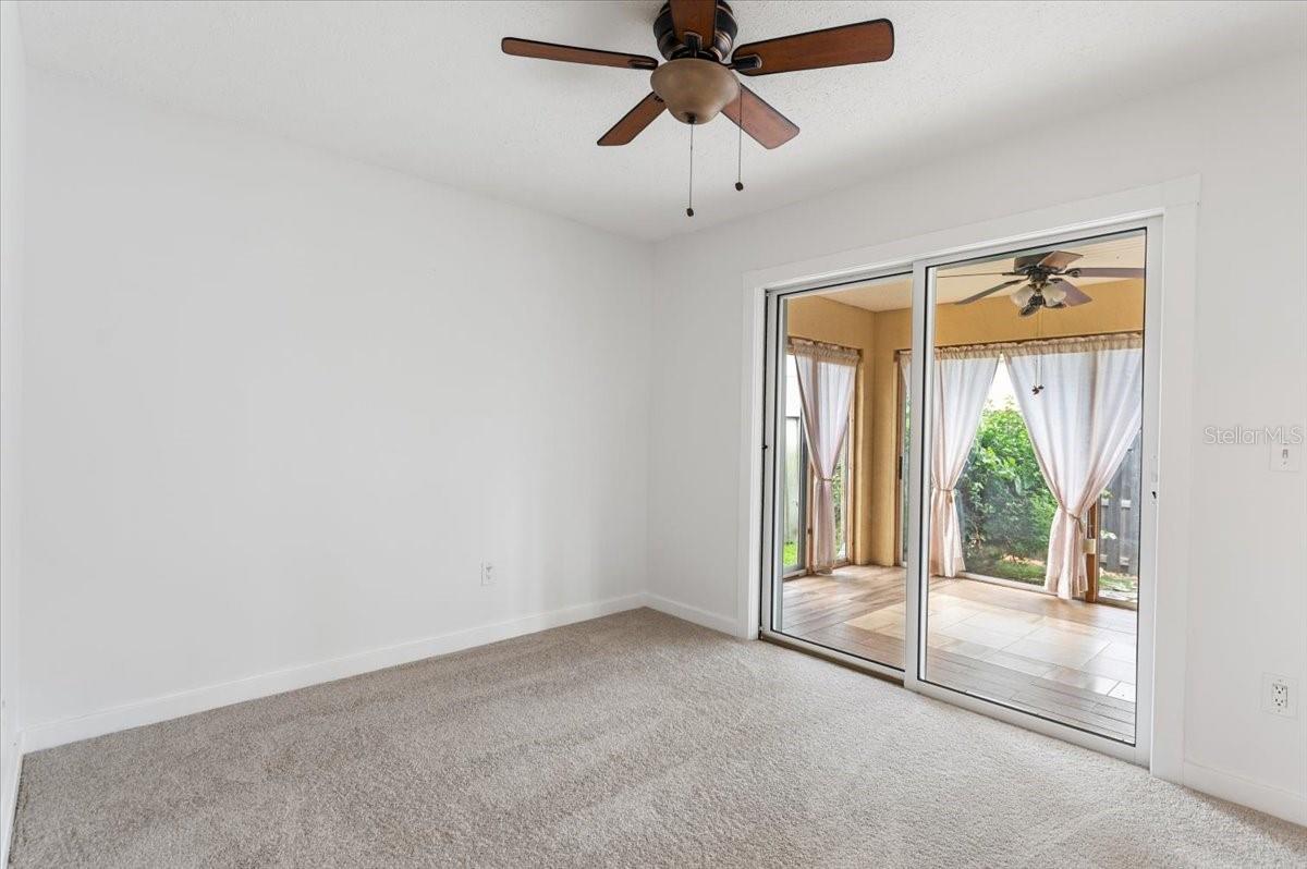 1560 INGRAM AVE — photo 26