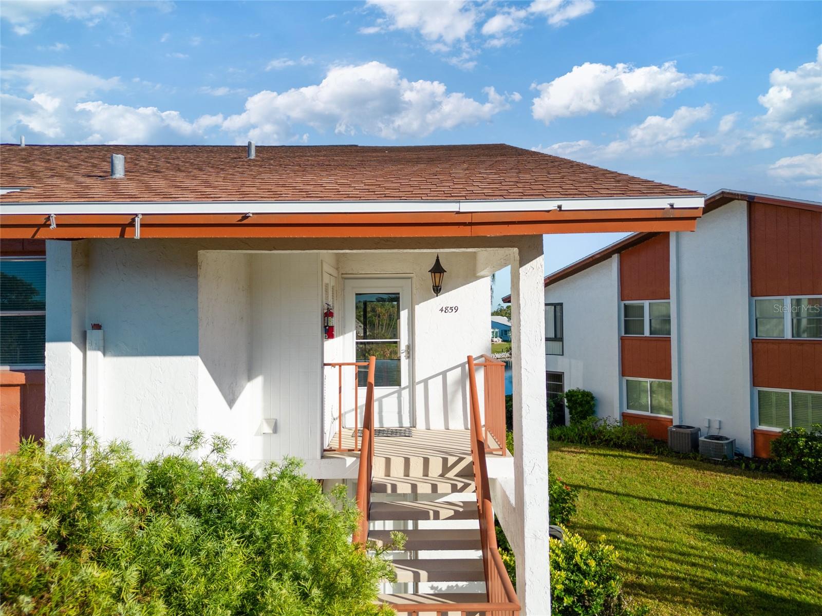 4859 INDEPENDENCE DR — photo 4