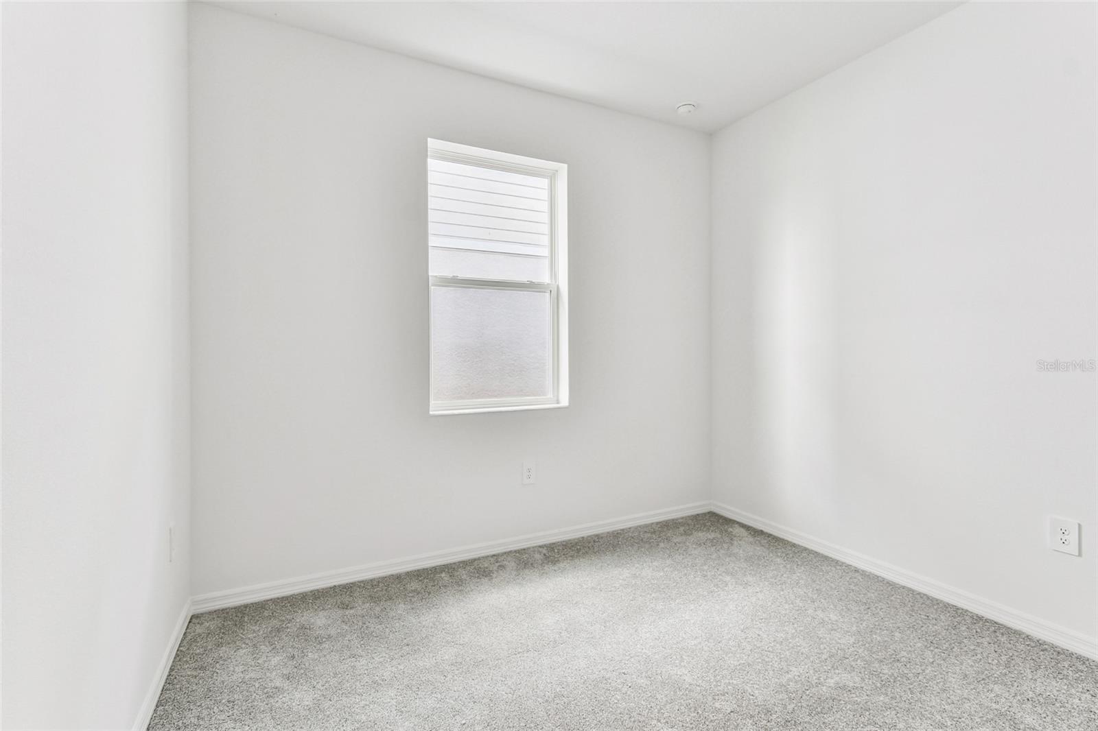 9122 OPTIMIST WAY — photo 15