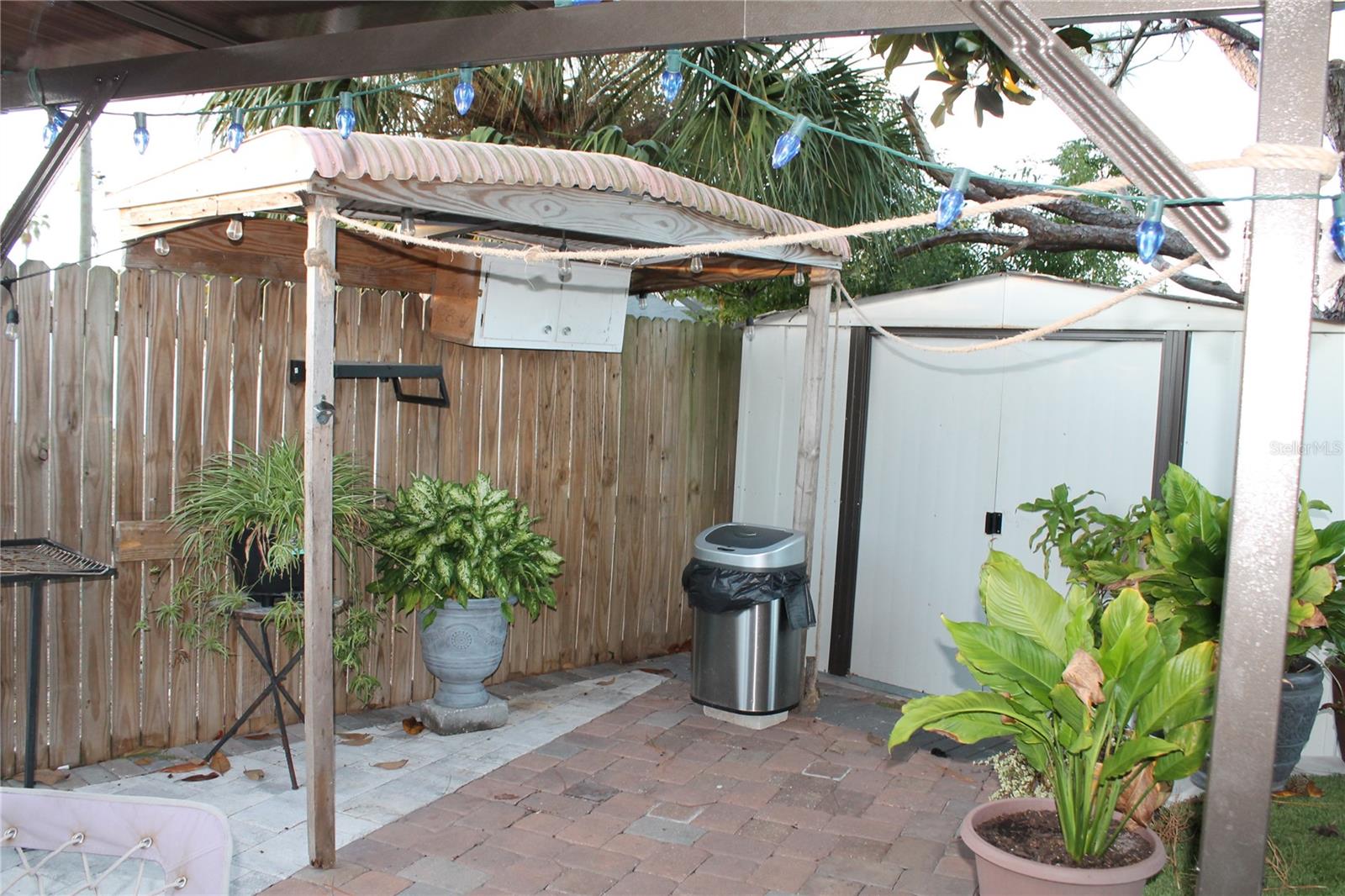 7423 STAR DUST DR — photo 17