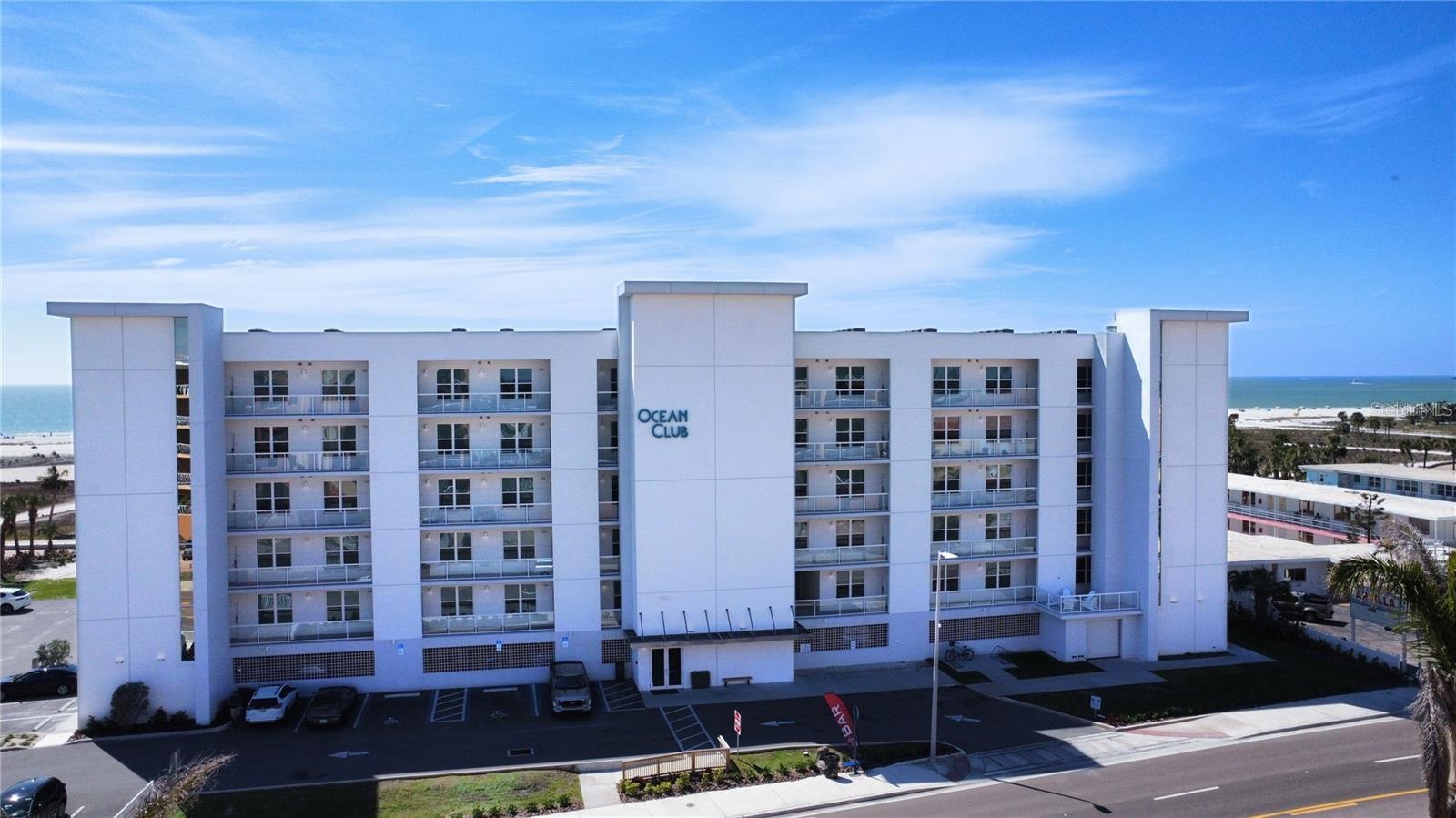 11500 GULF BLVD #504 — photo 2