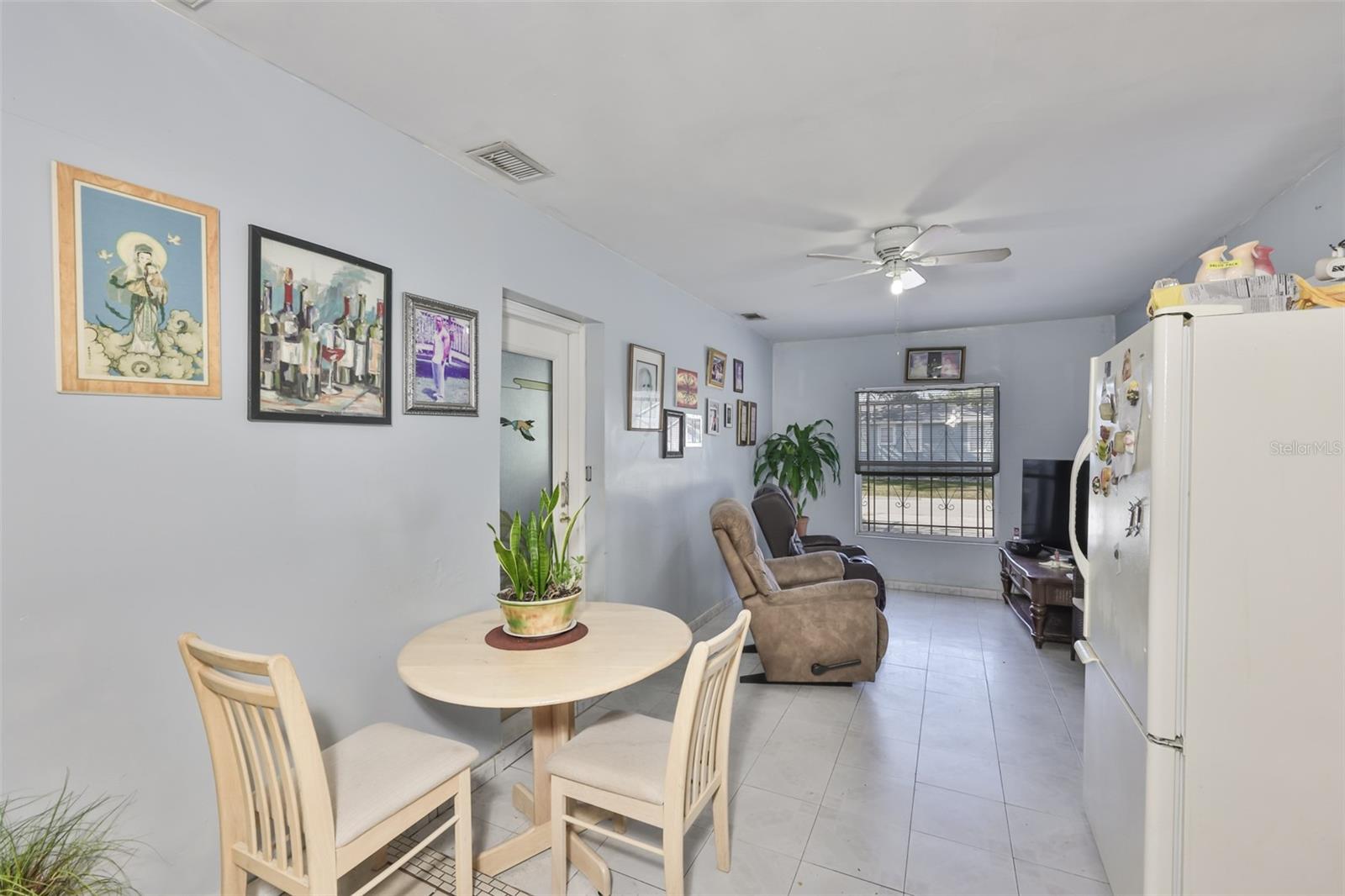 3901 N CLEARFIELD AVE — photo 17