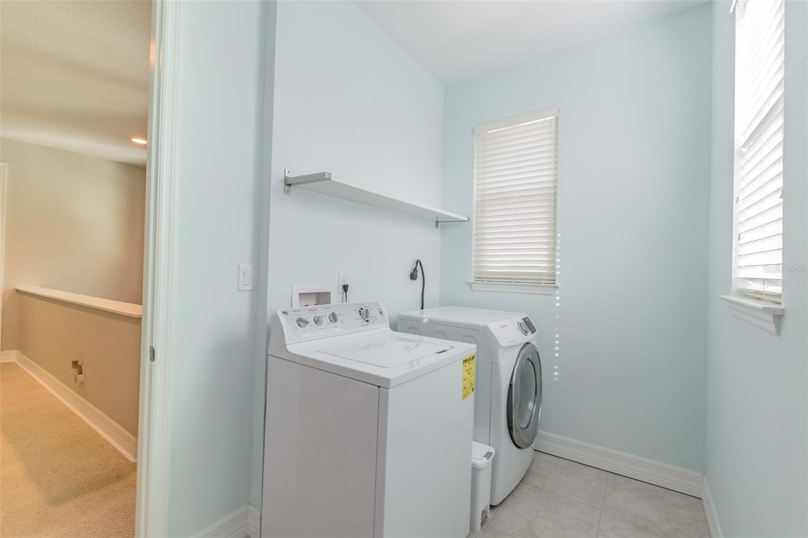 407 S TAMPANIA AVE — photo 21