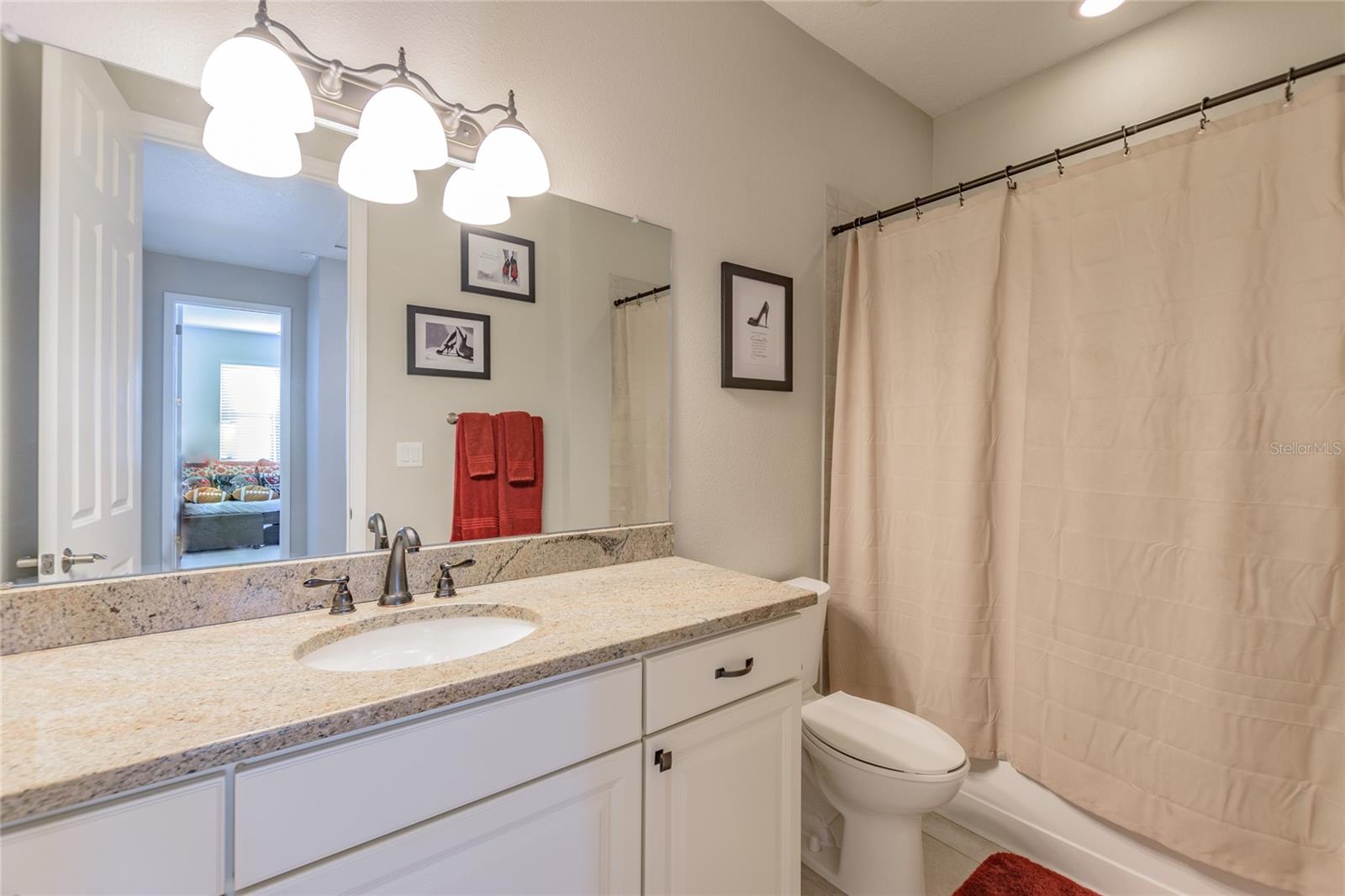 407 S TAMPANIA AVE — photo 18