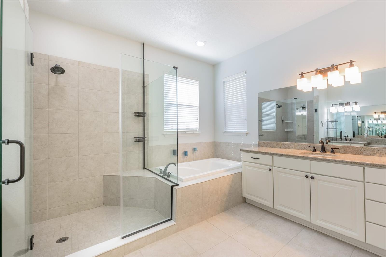 407 S TAMPANIA AVE — photo 19