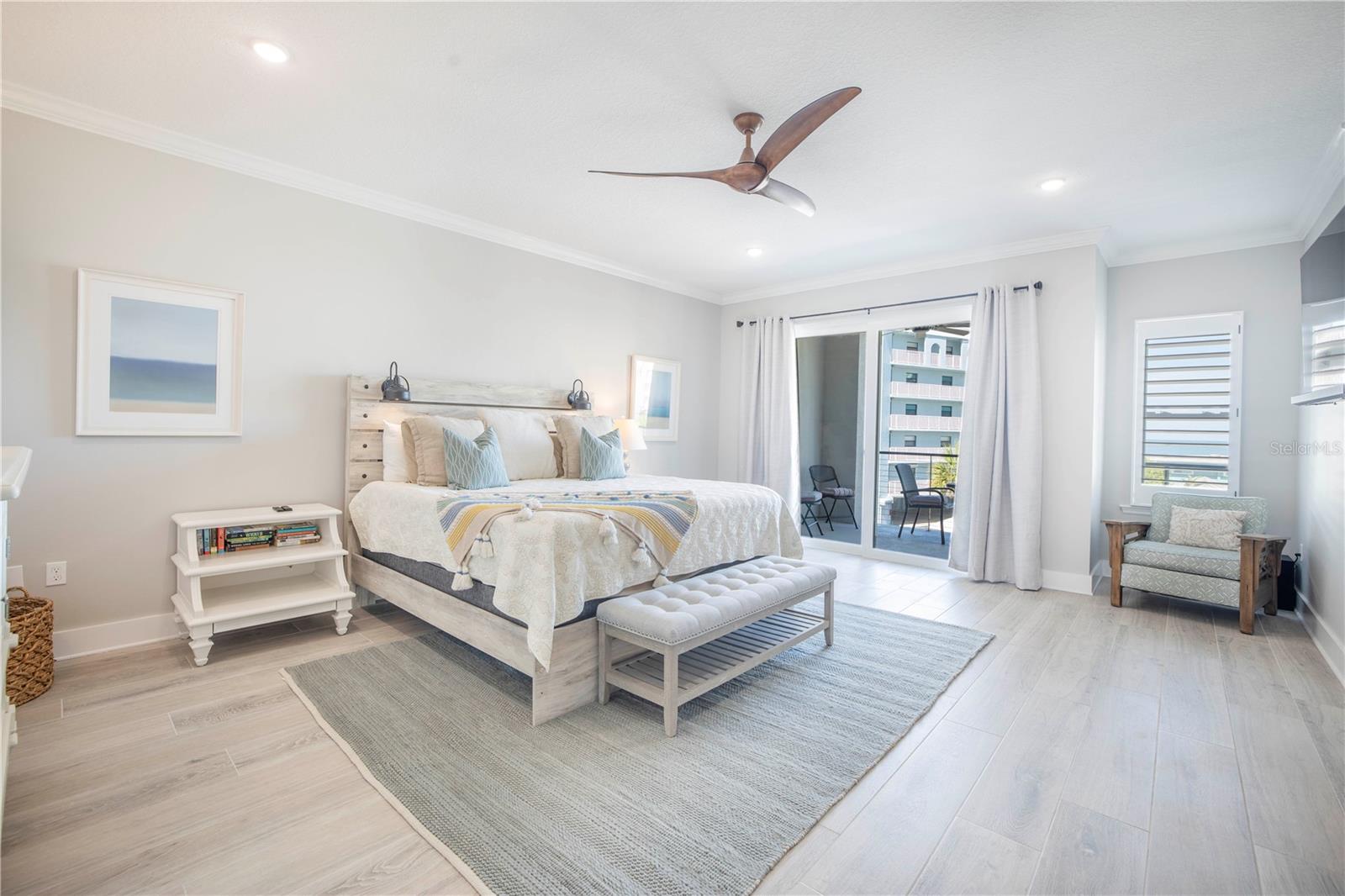 19505 GULF BLVD #304 — photo 40