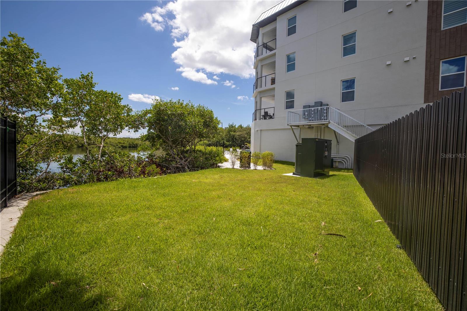19505 GULF BLVD #304 — photo 26
