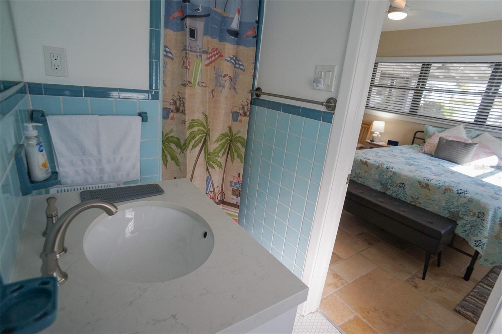 929 LANTANA AVE — photo 49