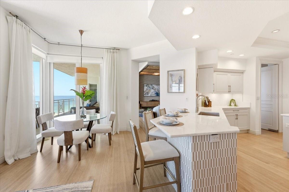 2052 BENJAMIN FRANKLIN DR #D702 — photo 12