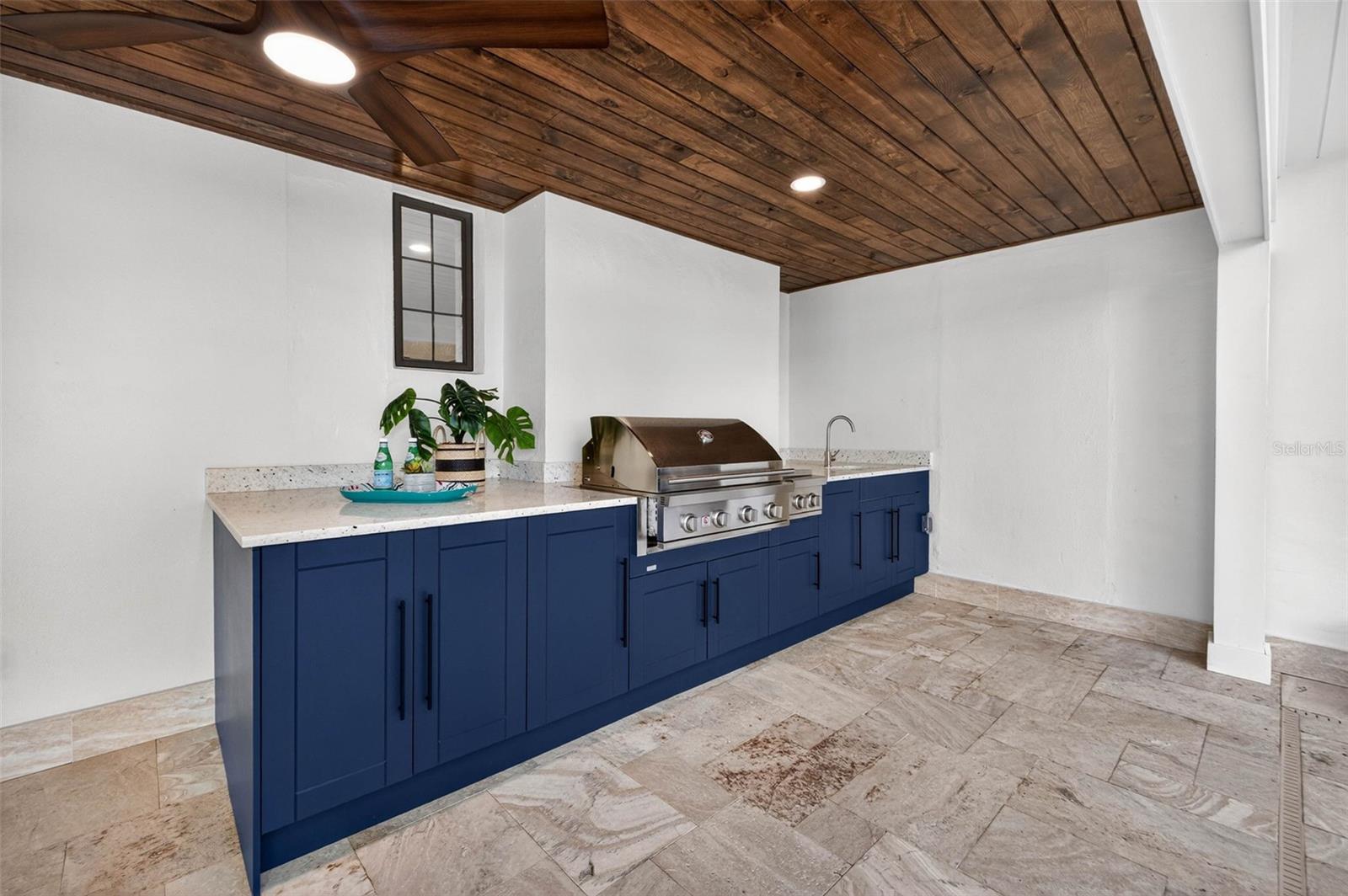 1222 BRIGHTWATERS BLVD NE — photo 37