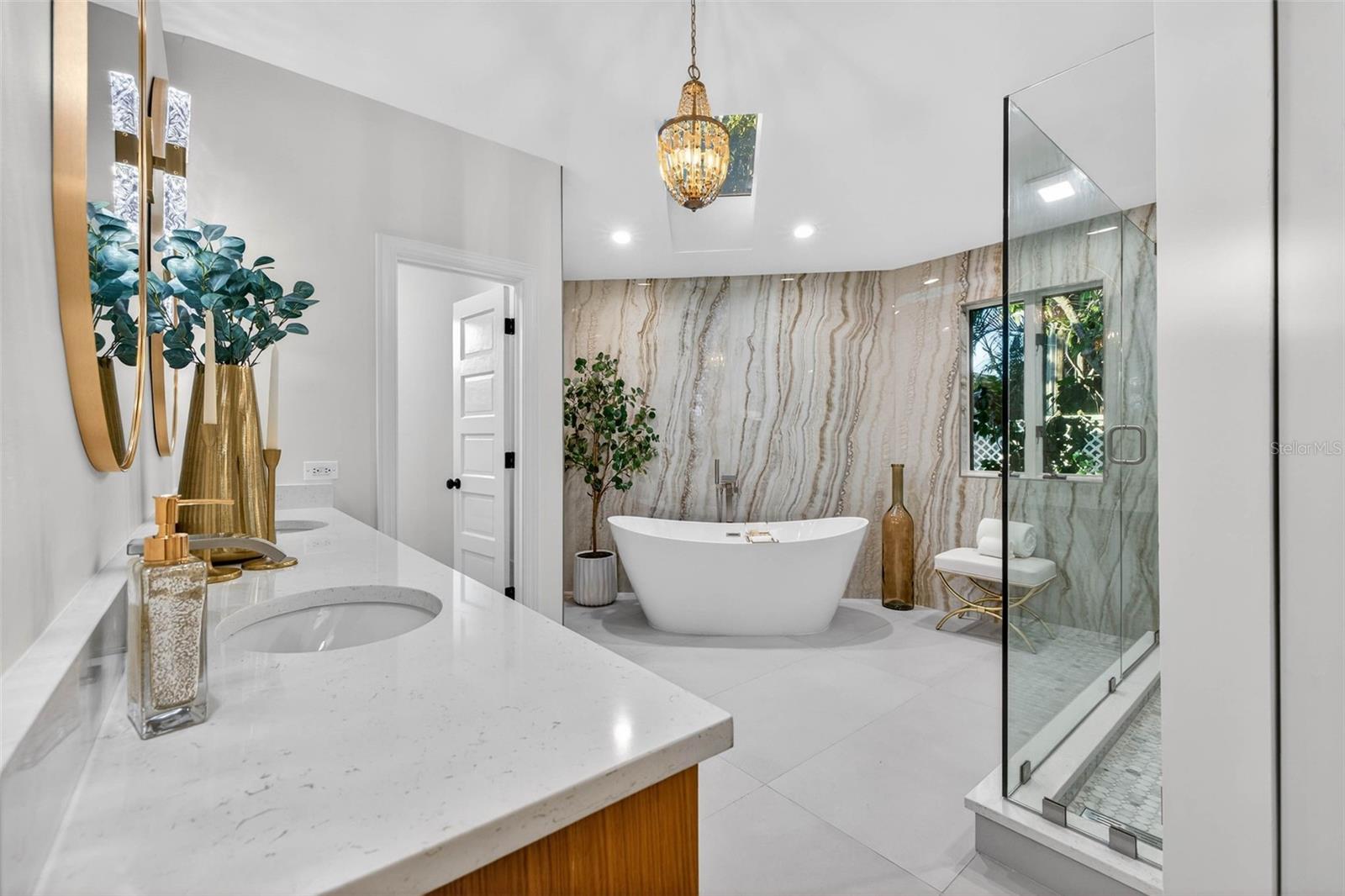 1222 BRIGHTWATERS BLVD NE — photo 24