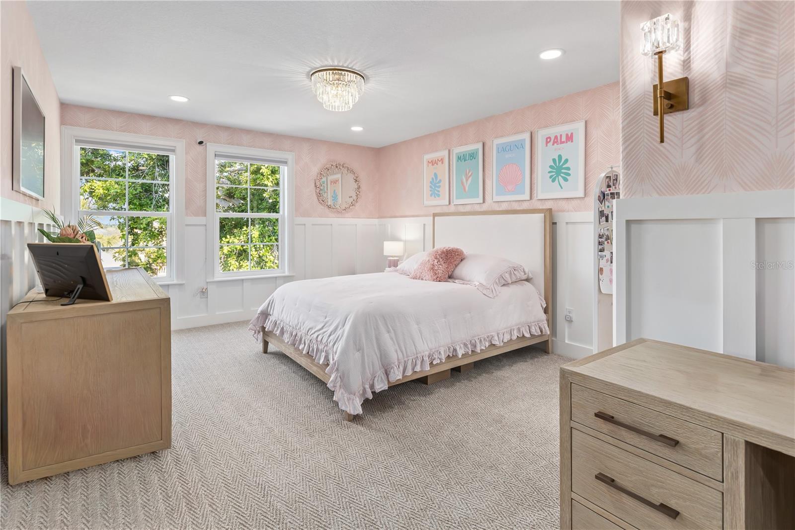 8008 MIDNIGHT PASS RD — photo 28