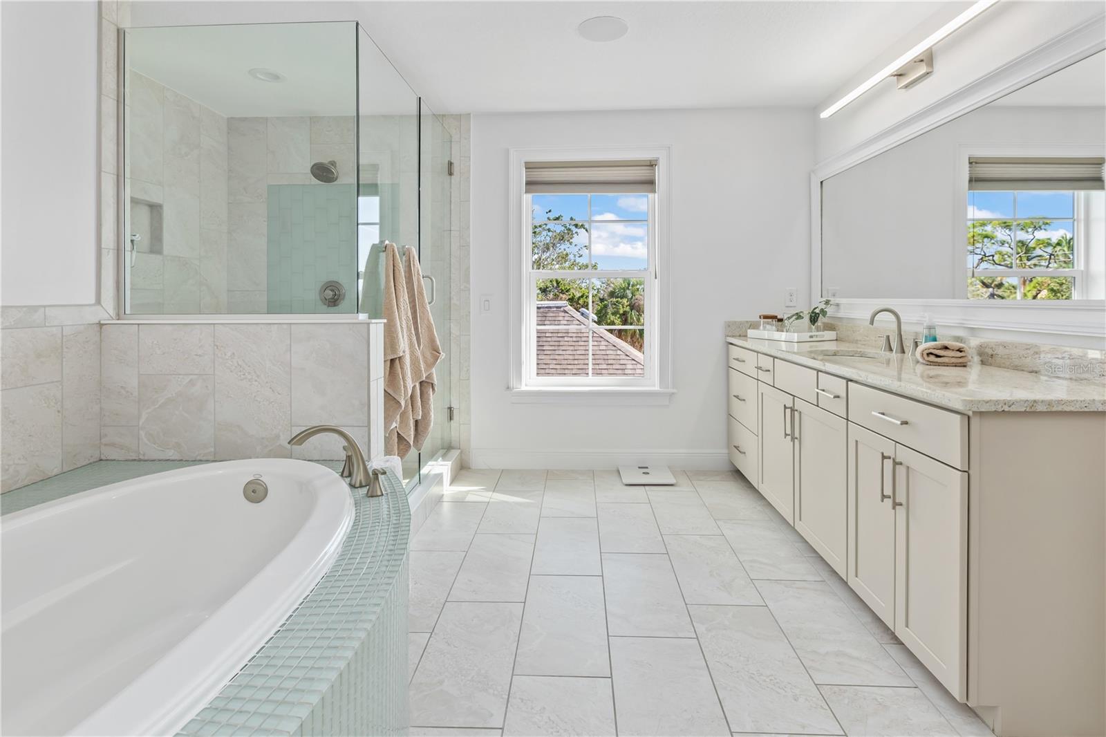 8008 MIDNIGHT PASS RD — photo 26