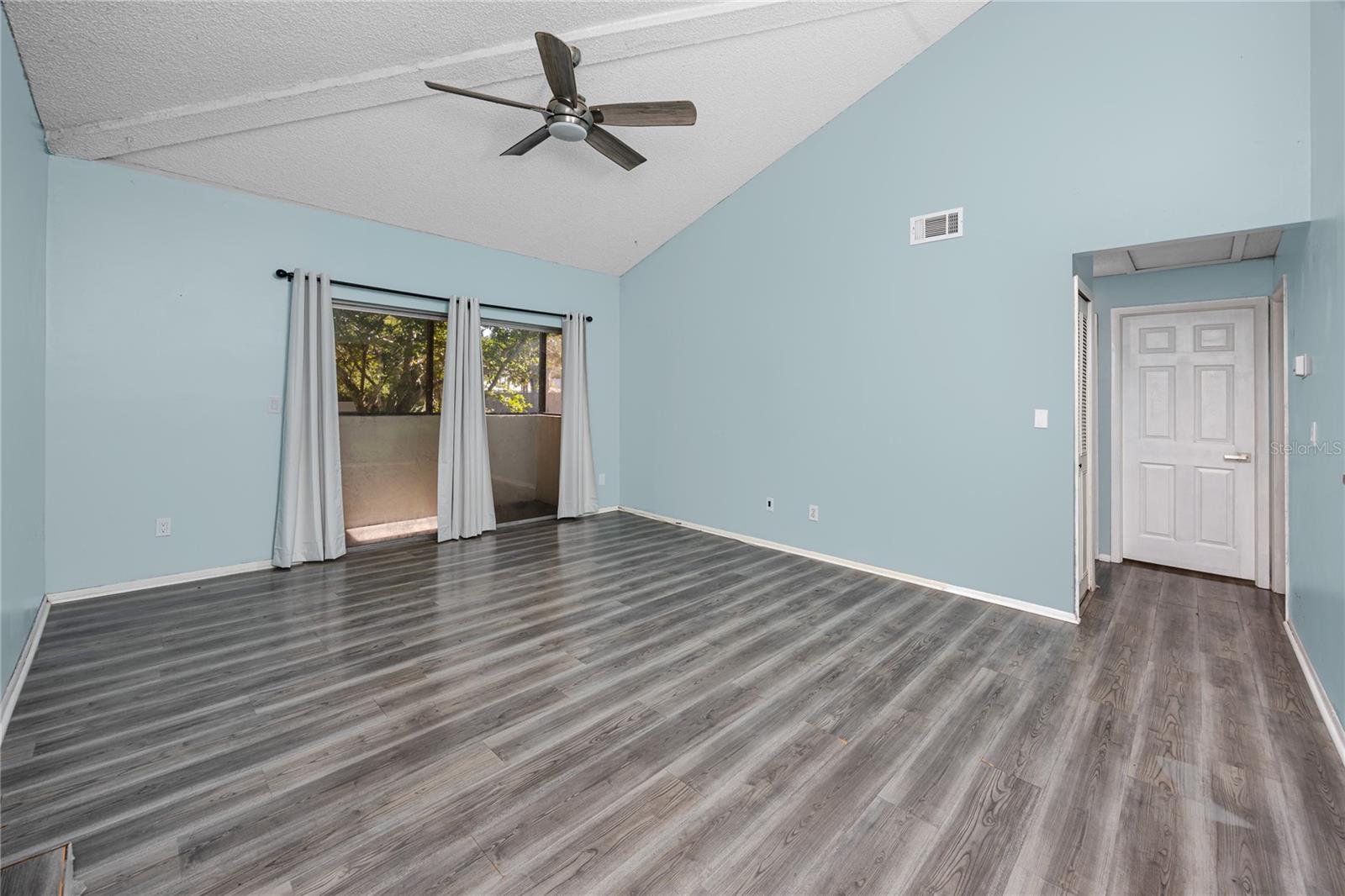 2909 LICHEN LN #A — photo 3