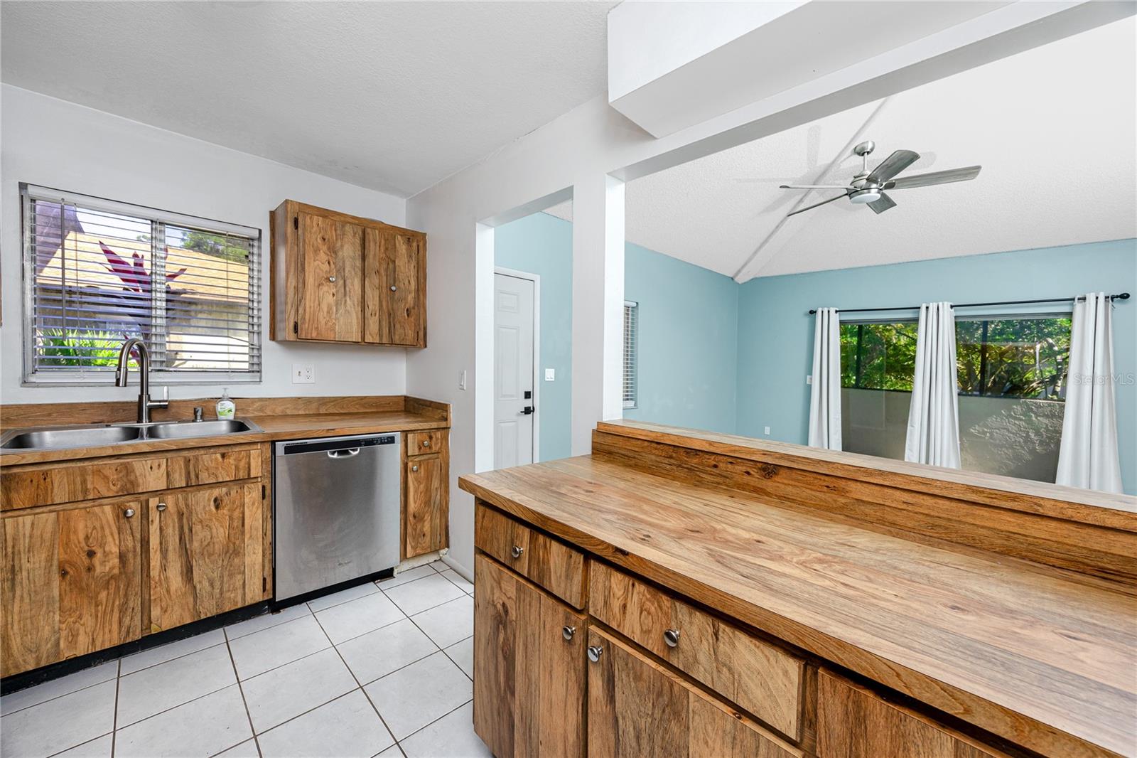 2909 LICHEN LN #A — photo 18