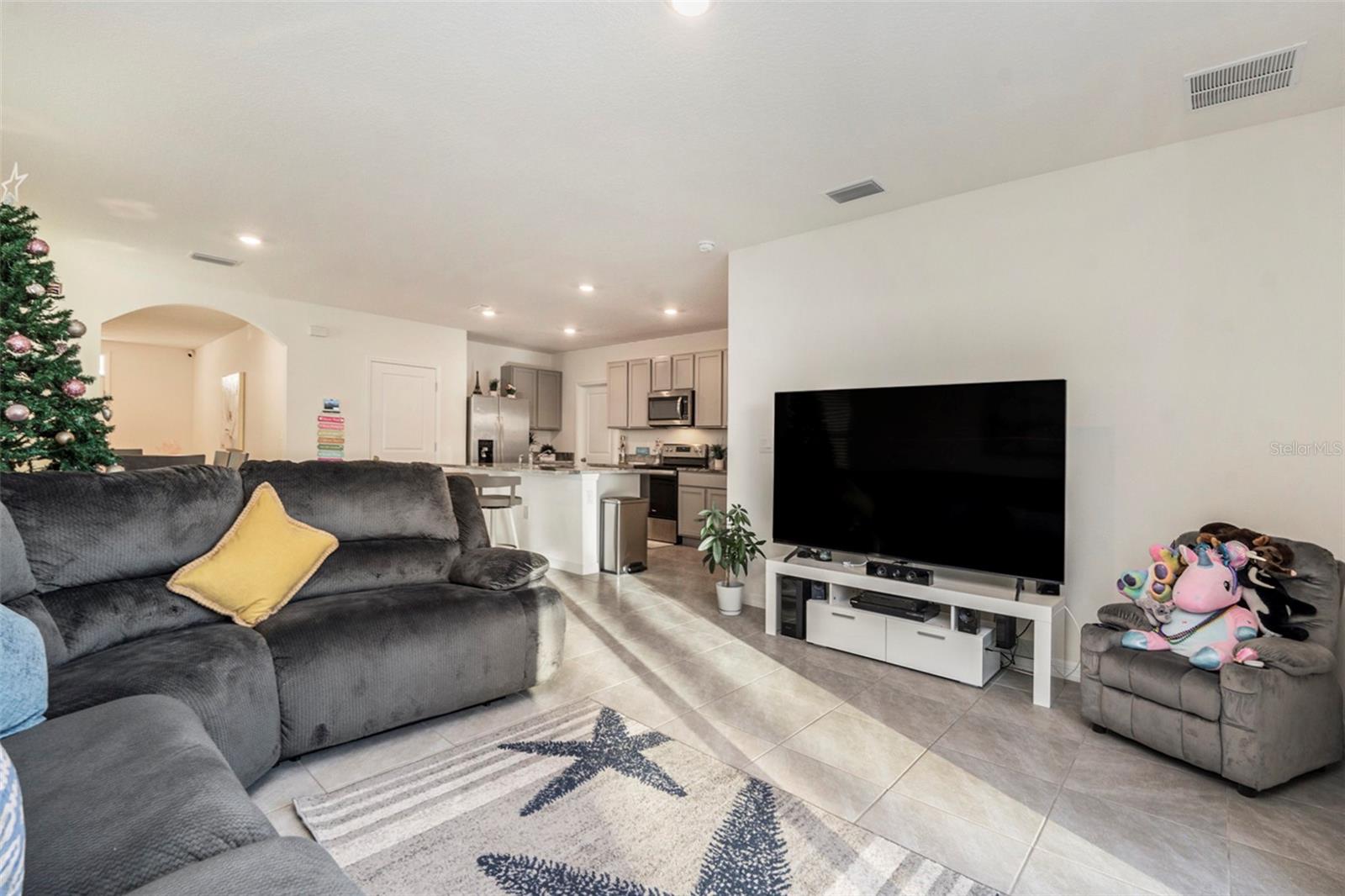 9319 FORGE BREEZE LOOP — photo 13