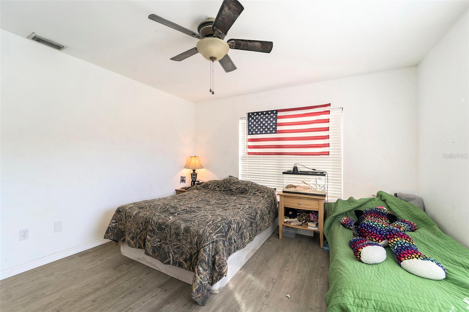 2215 WALLACE RD — photo 12