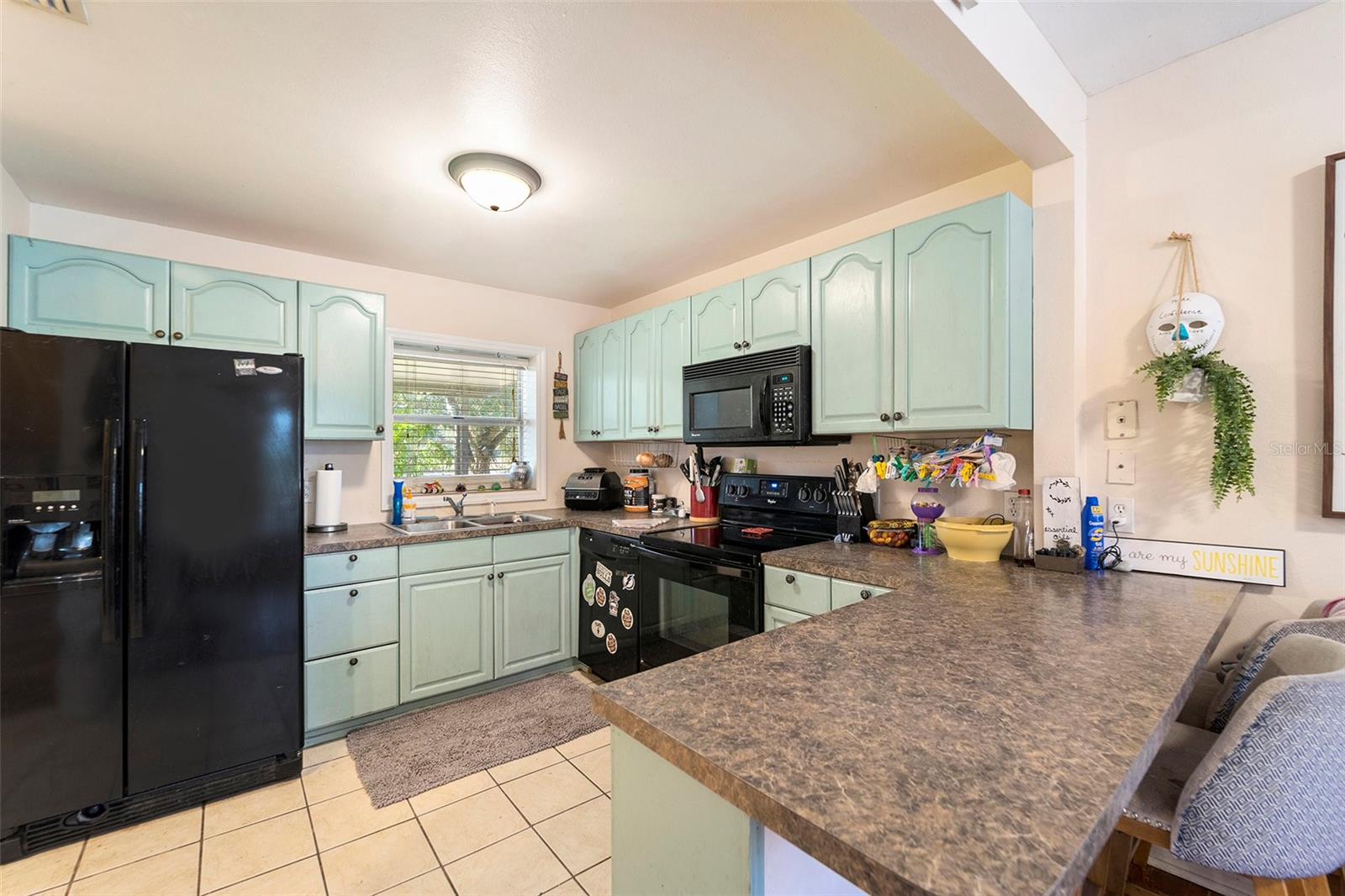 2215 WALLACE RD — photo 9