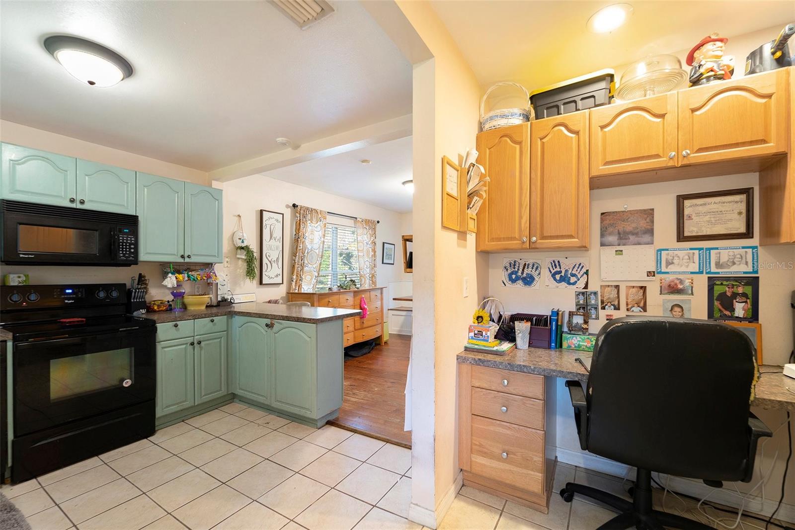 2215 WALLACE RD — photo 8