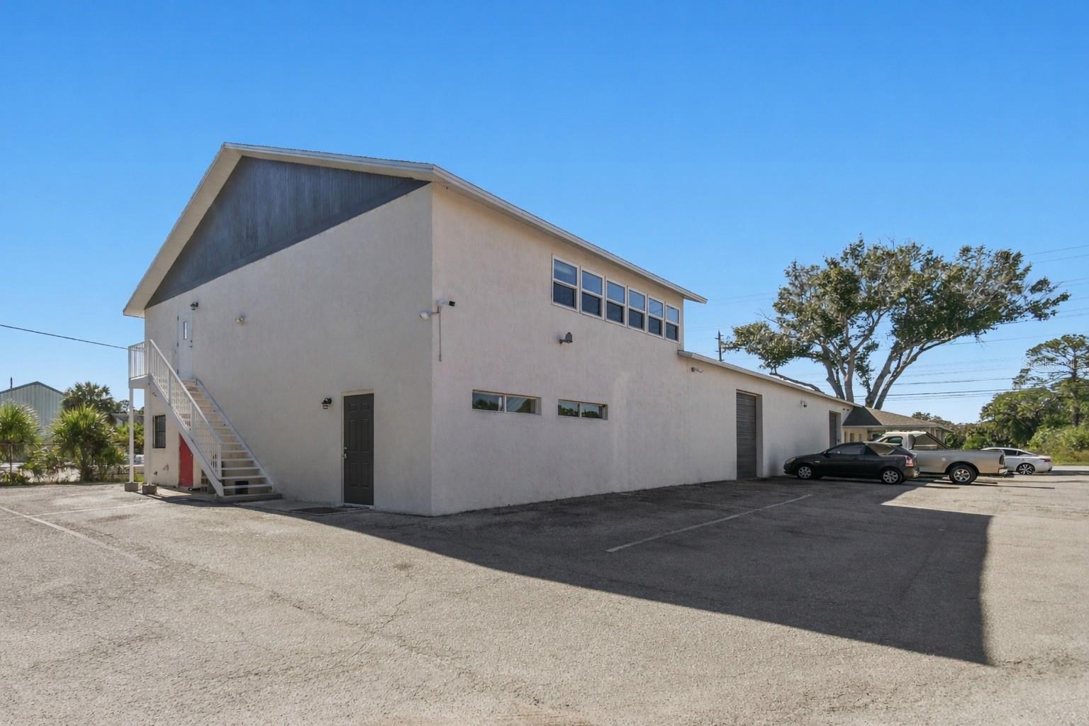 6010 WALL ST — photo 26