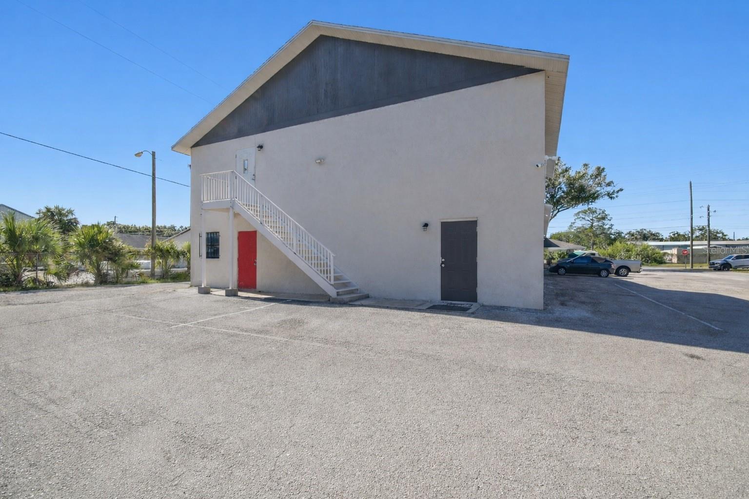 6010 WALL ST — photo 27