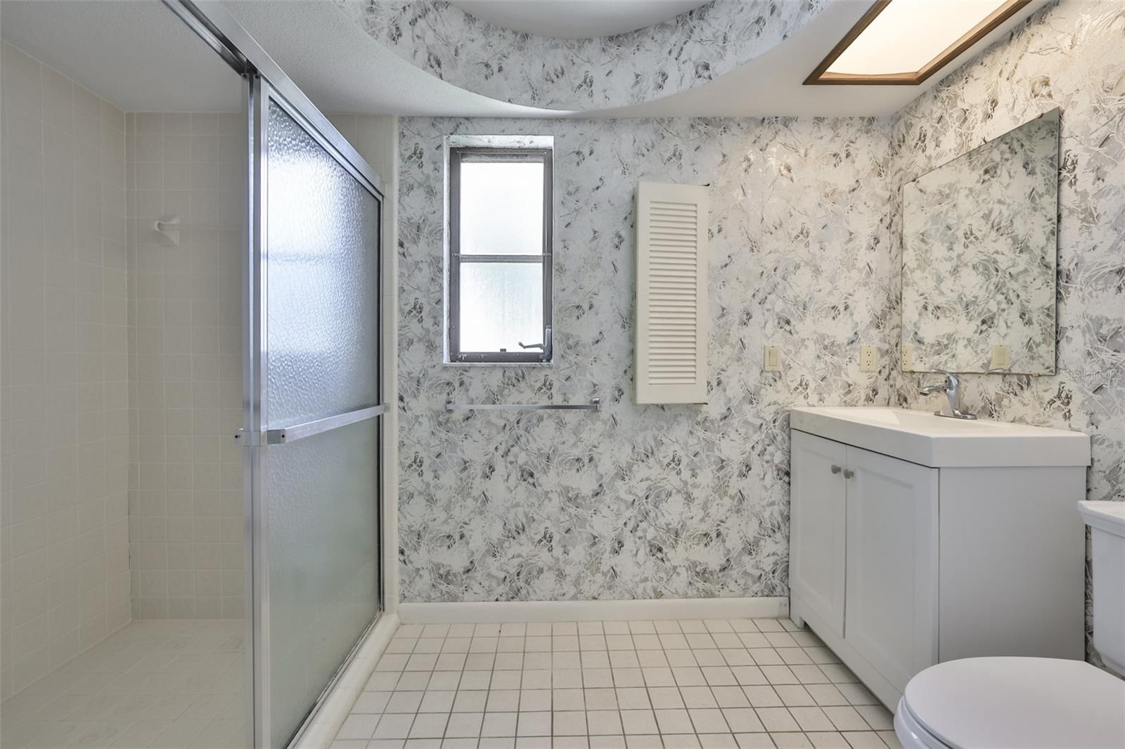 410 HARBOR DR N — photo 26