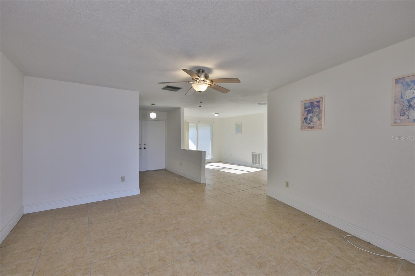 410 HARBOR DR N — photo 18