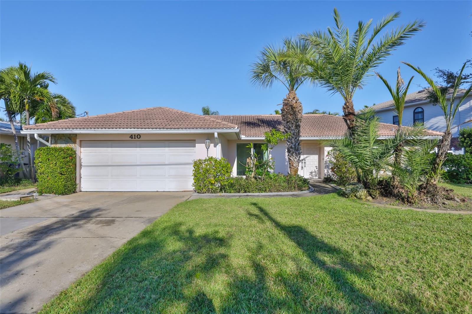 410 HARBOR DR N — photo 16