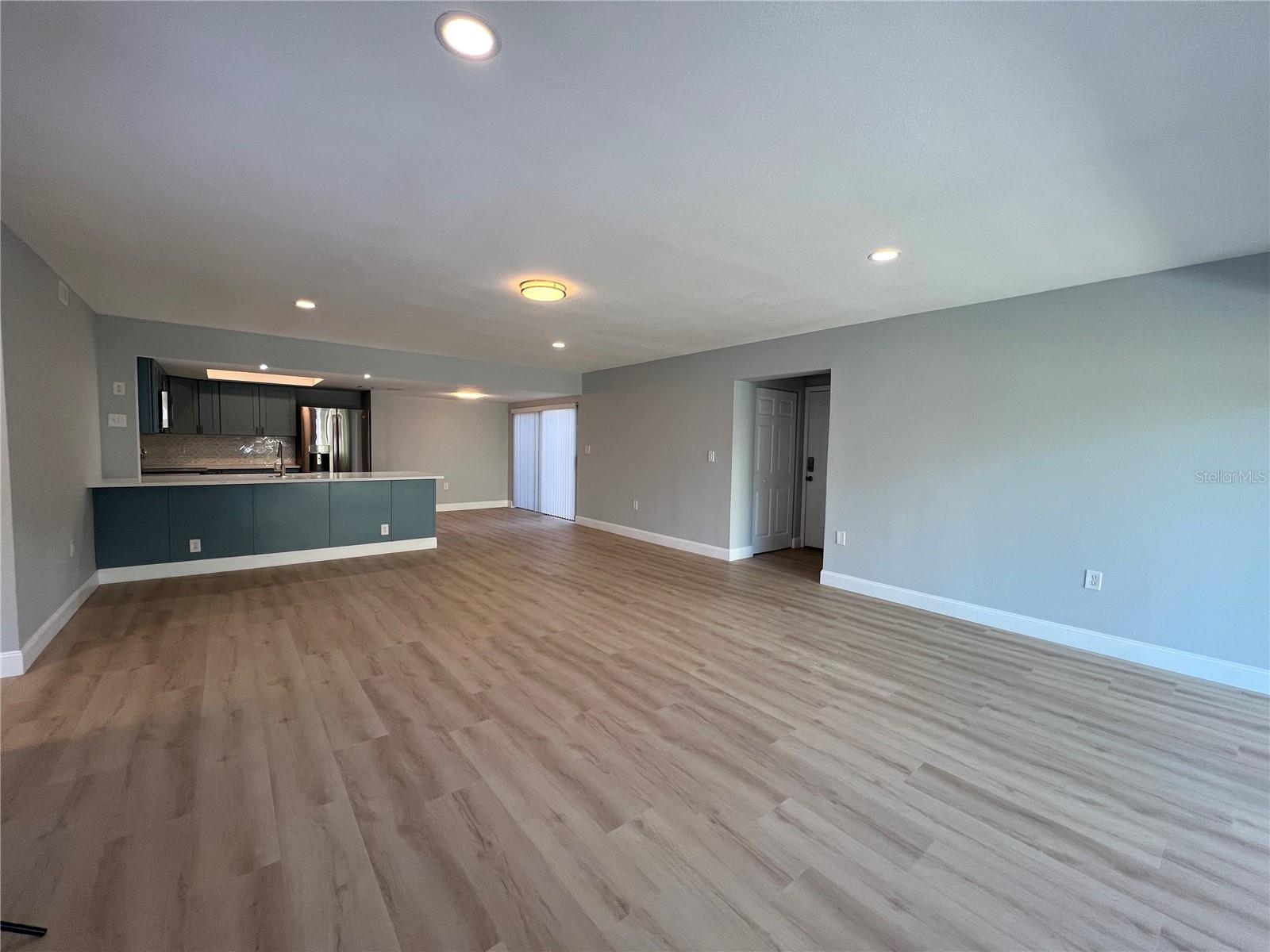 7550 SUNSHINE SKYWAY LN S #P11 — photo 15