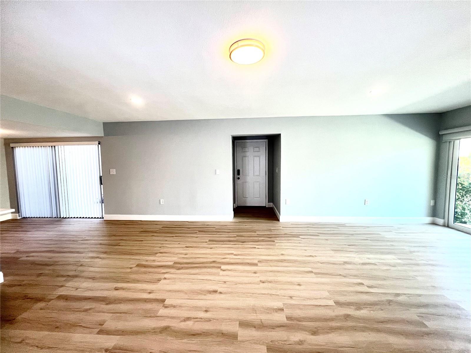 7550 SUNSHINE SKYWAY LN S #P11 — photo 20