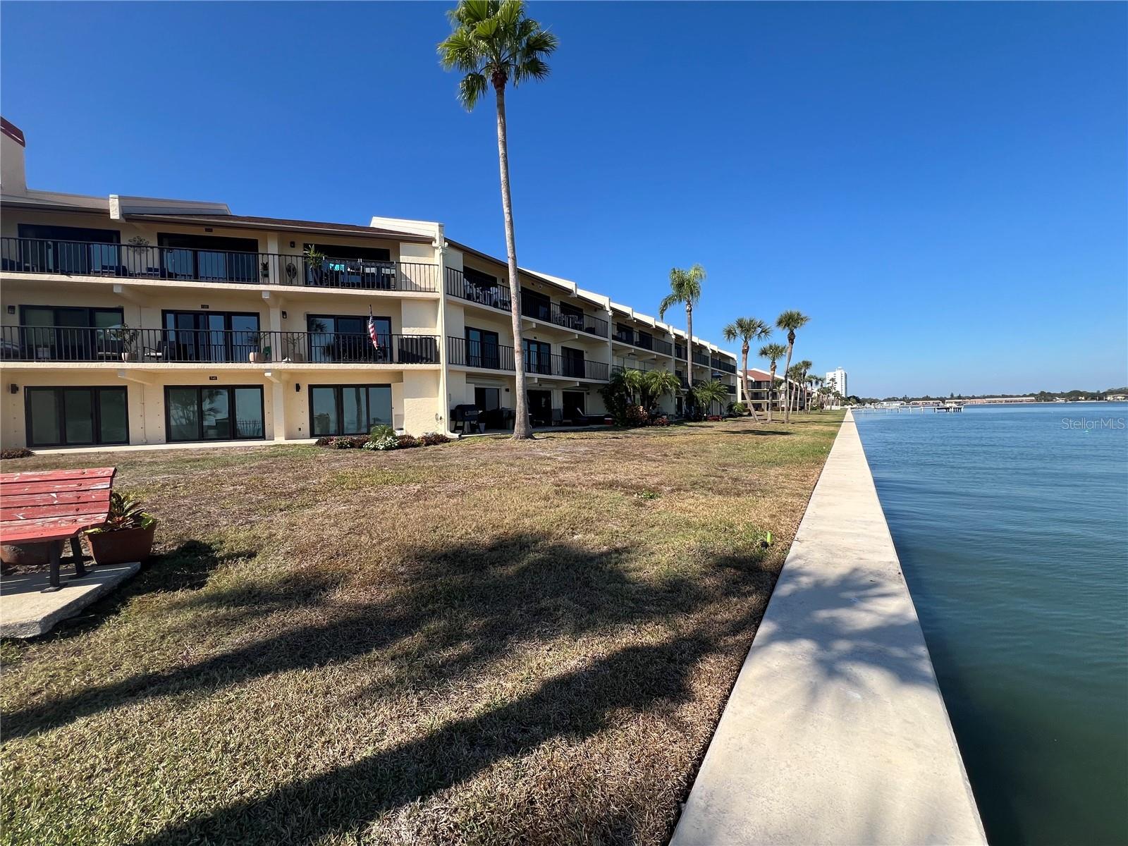 7550 SUNSHINE SKYWAY LN S #P11 — photo 38