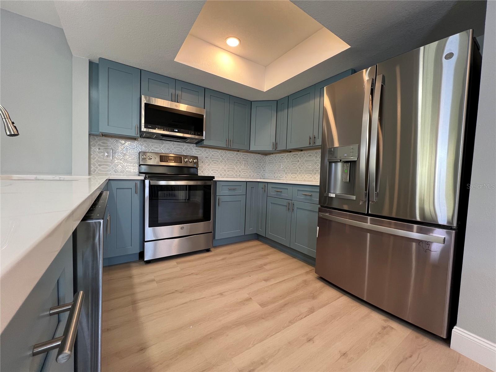 7550 SUNSHINE SKYWAY LN S #P11 — photo 18