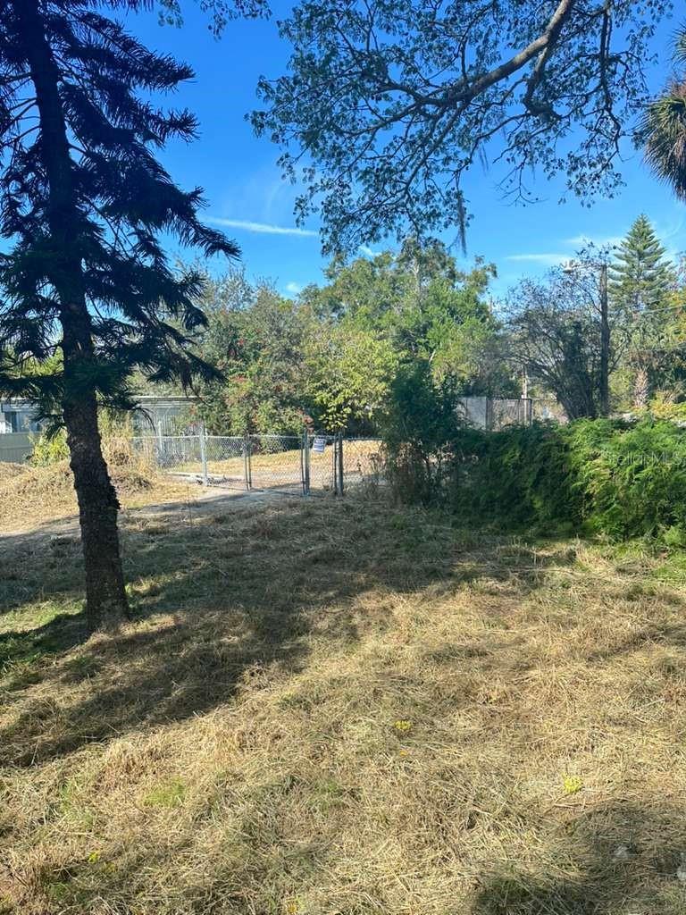 4637 COTTONWOOD DR — photo 4