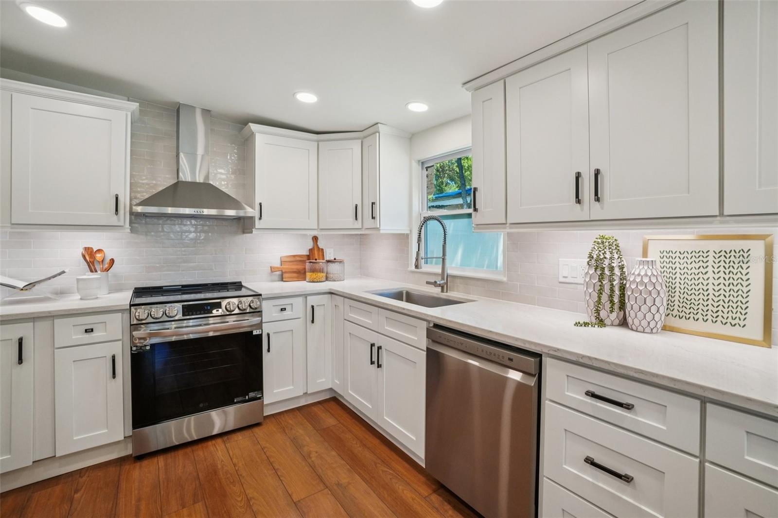 3123 W LA SALLE ST — photo 18