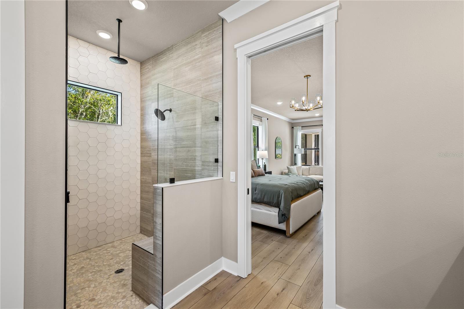 728 ESTATES BLVD — photo 32